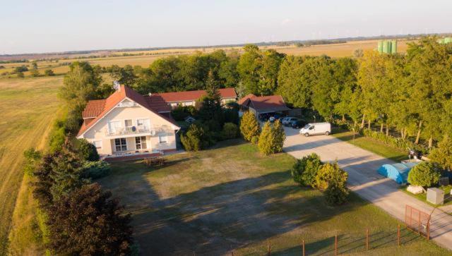 Motel Hummel Per Εξωτερικό φωτογραφία