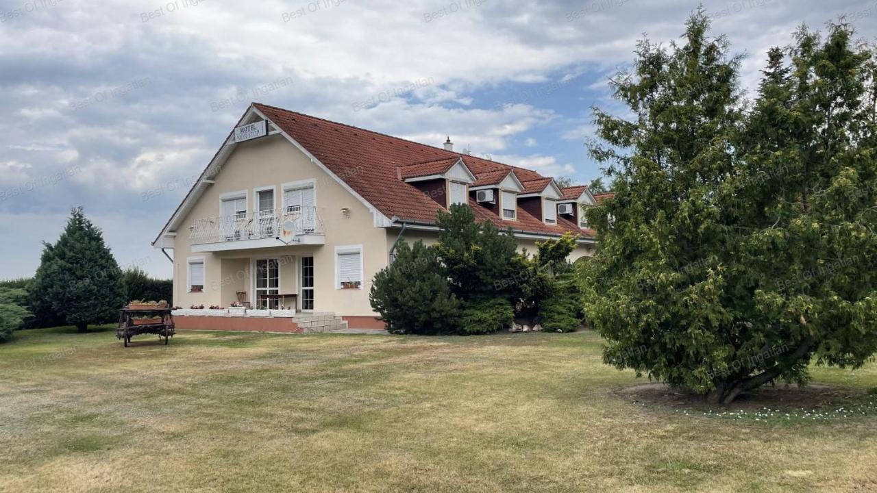 Motel Hummel Per Εξωτερικό φωτογραφία
